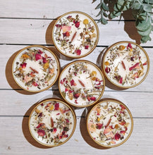 Load image into Gallery viewer, Botanical Art Tin Candle - Vanilla Burbon