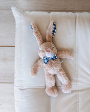 Load image into Gallery viewer, Louis rabbit - medium