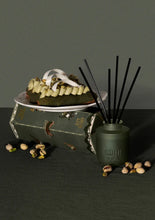 Load image into Gallery viewer, Smith &amp; Co. Limited Edition Festive Collection - Pistachio Crème Reed Diffuser 100ml