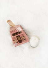 Load image into Gallery viewer, Therapy Limited Edition Festive Collection - Croissant Scented Candle 80g