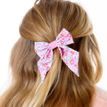 Load image into Gallery viewer, Lauren Hinkley-Petite Fleur Bow Hair Clip
