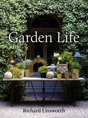 Garden Life - Hardback book