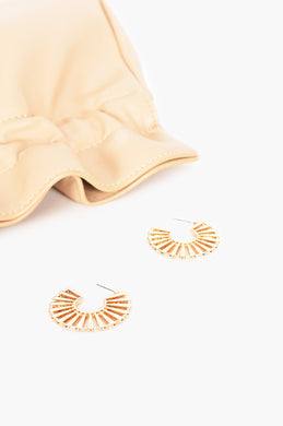 Wheel Pattern Mini Hoops (Gold)