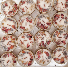 Load image into Gallery viewer, Botanical Art Tin Candle - Vanilla Burbon