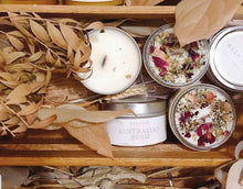 Load image into Gallery viewer, Botanical Art Tin Candle - Vanilla Burbon