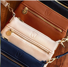 Load image into Gallery viewer, Gay Handbag - Black